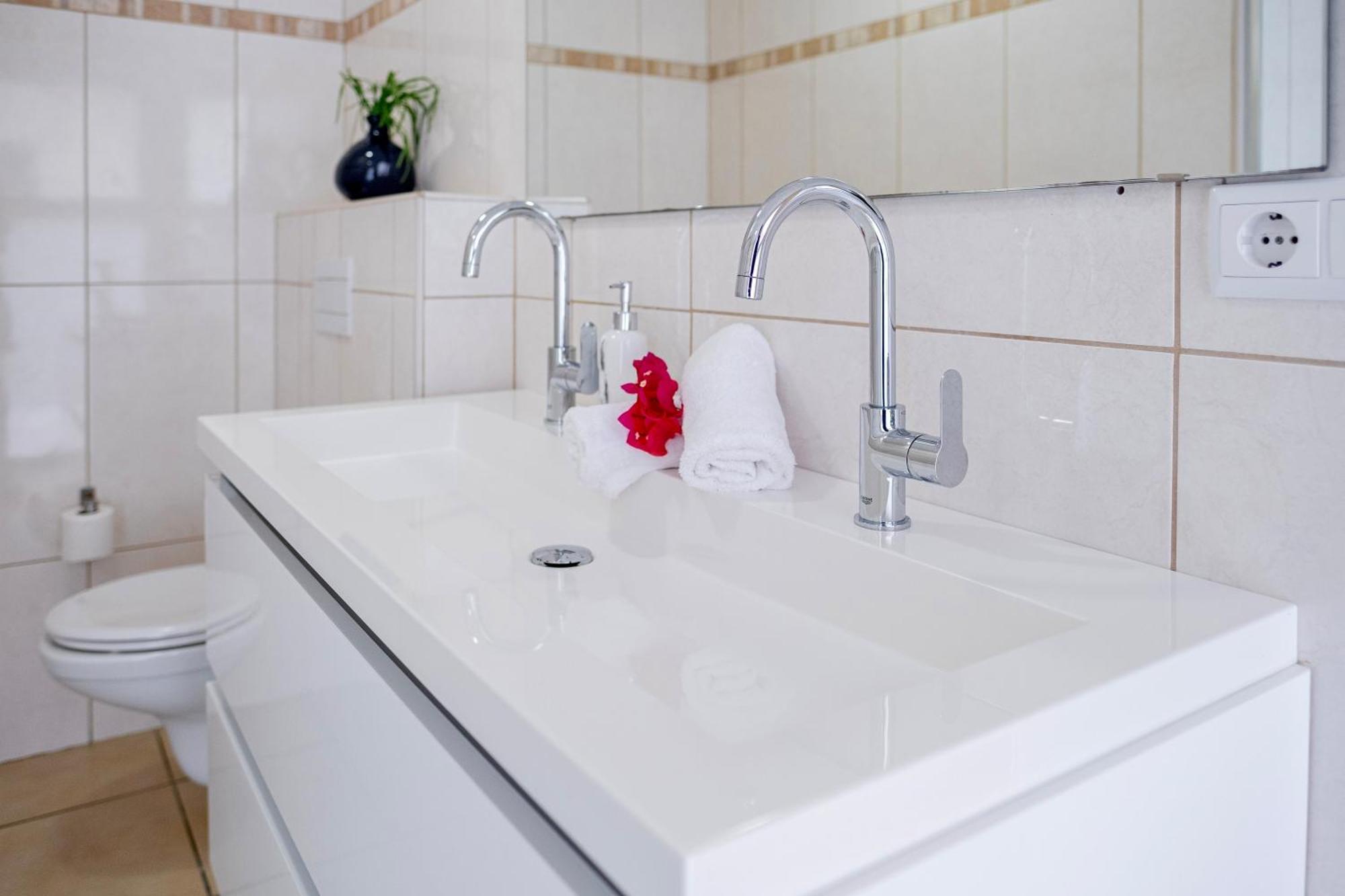 Jan Thiel Droom Appartement Met Uitzicht Op De Jachthaven מראה חיצוני תמונה
